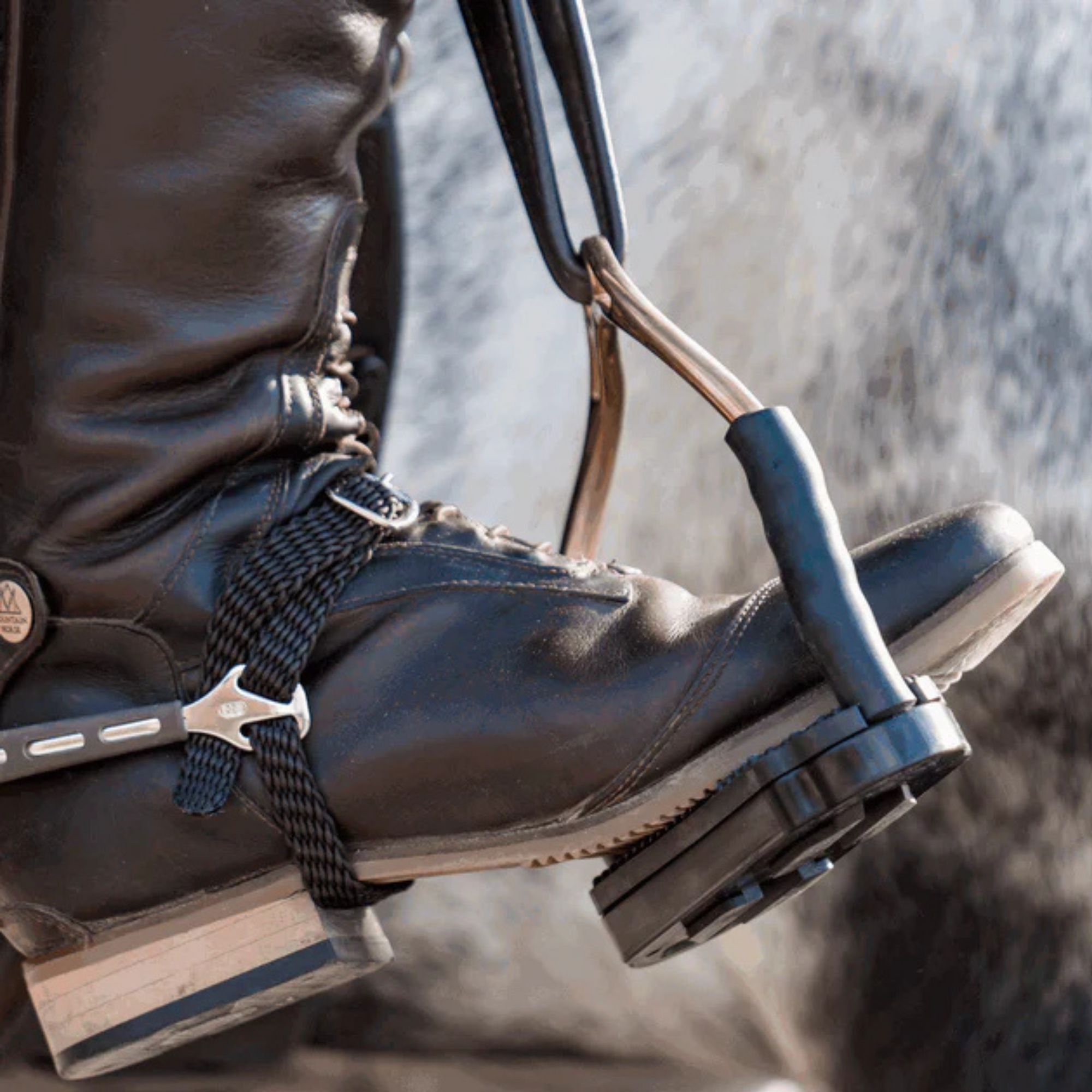 Sprenger Bow Balance Stirrups - Rose Gold