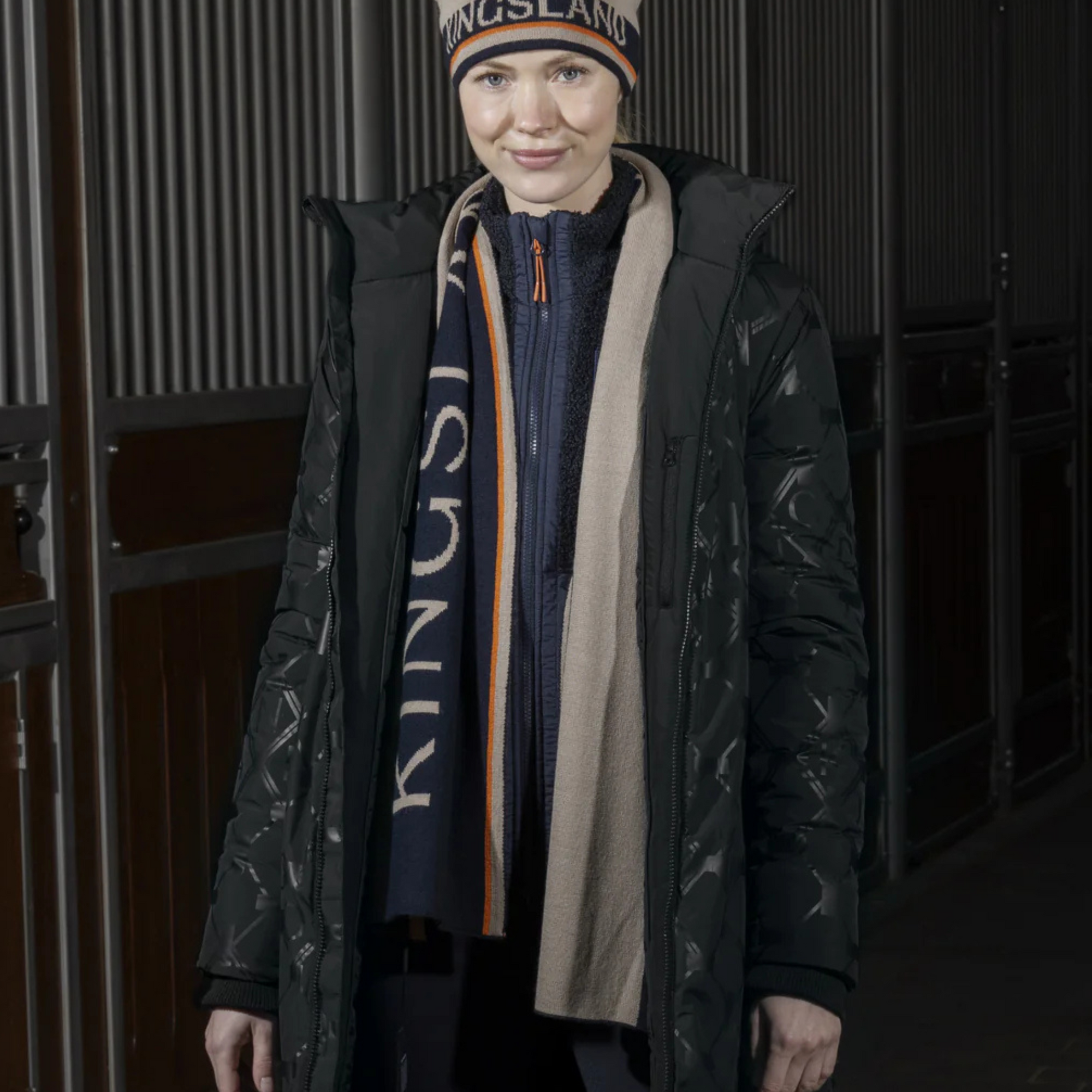 Kingsland Vale Knitted Scarf