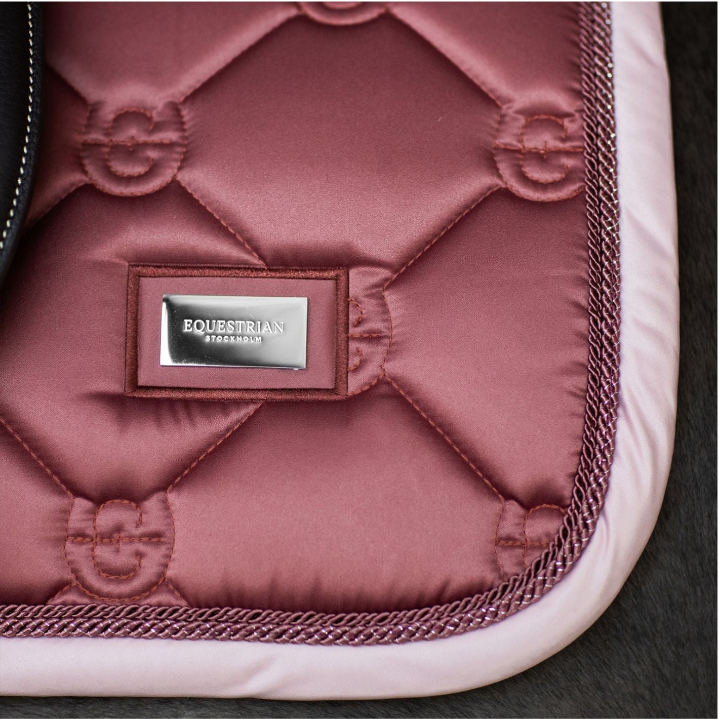 Equestrian Stockholm Jump Pad - Amber Rose