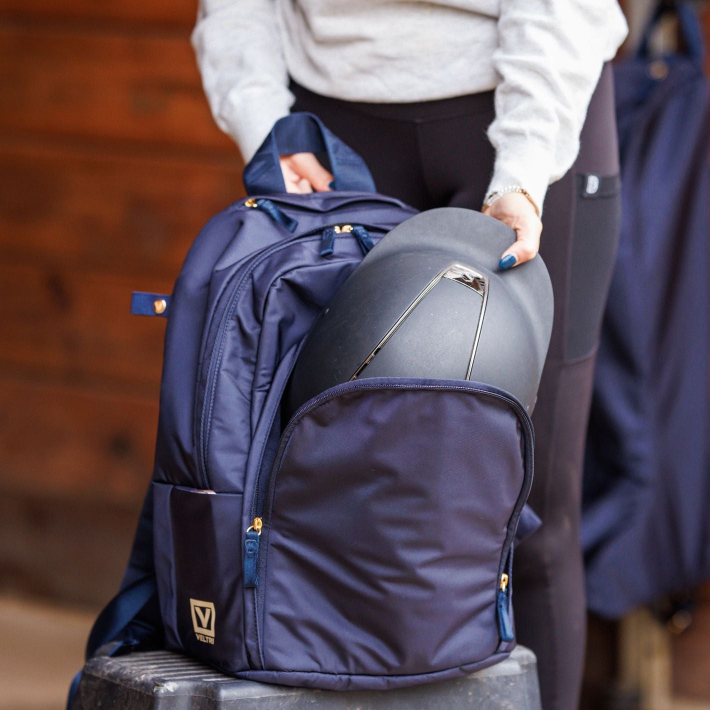 Veltri Delaire Backpack - Dark Navy/Gold