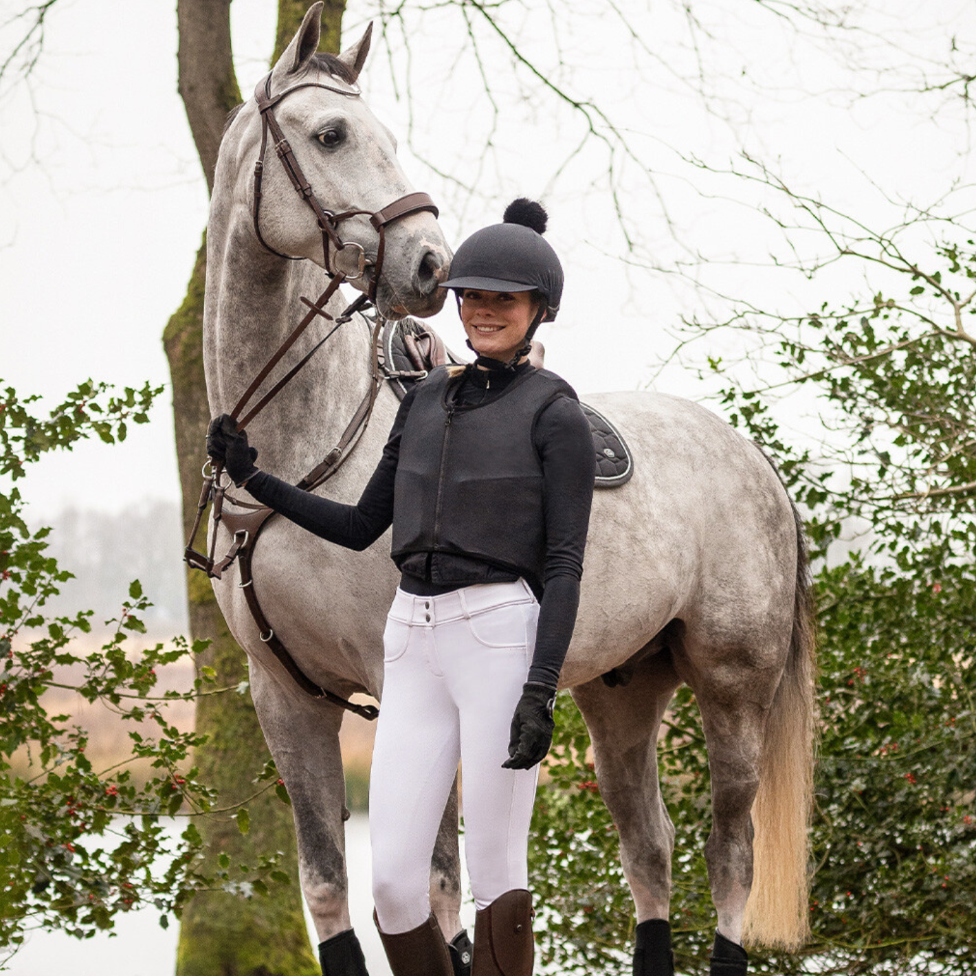 QHP Glitter Helmet Cover - Black