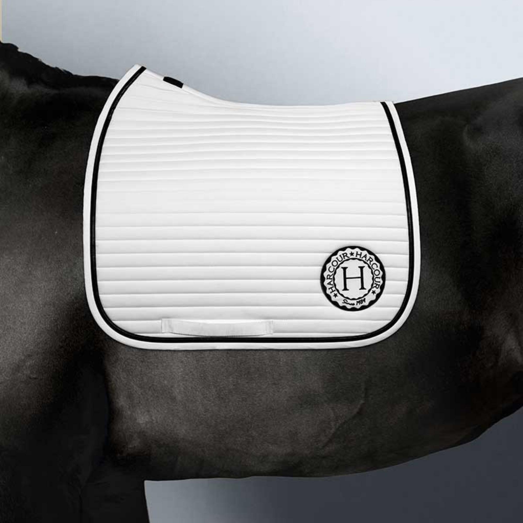 Harcour Karembar Dressage Pad - White