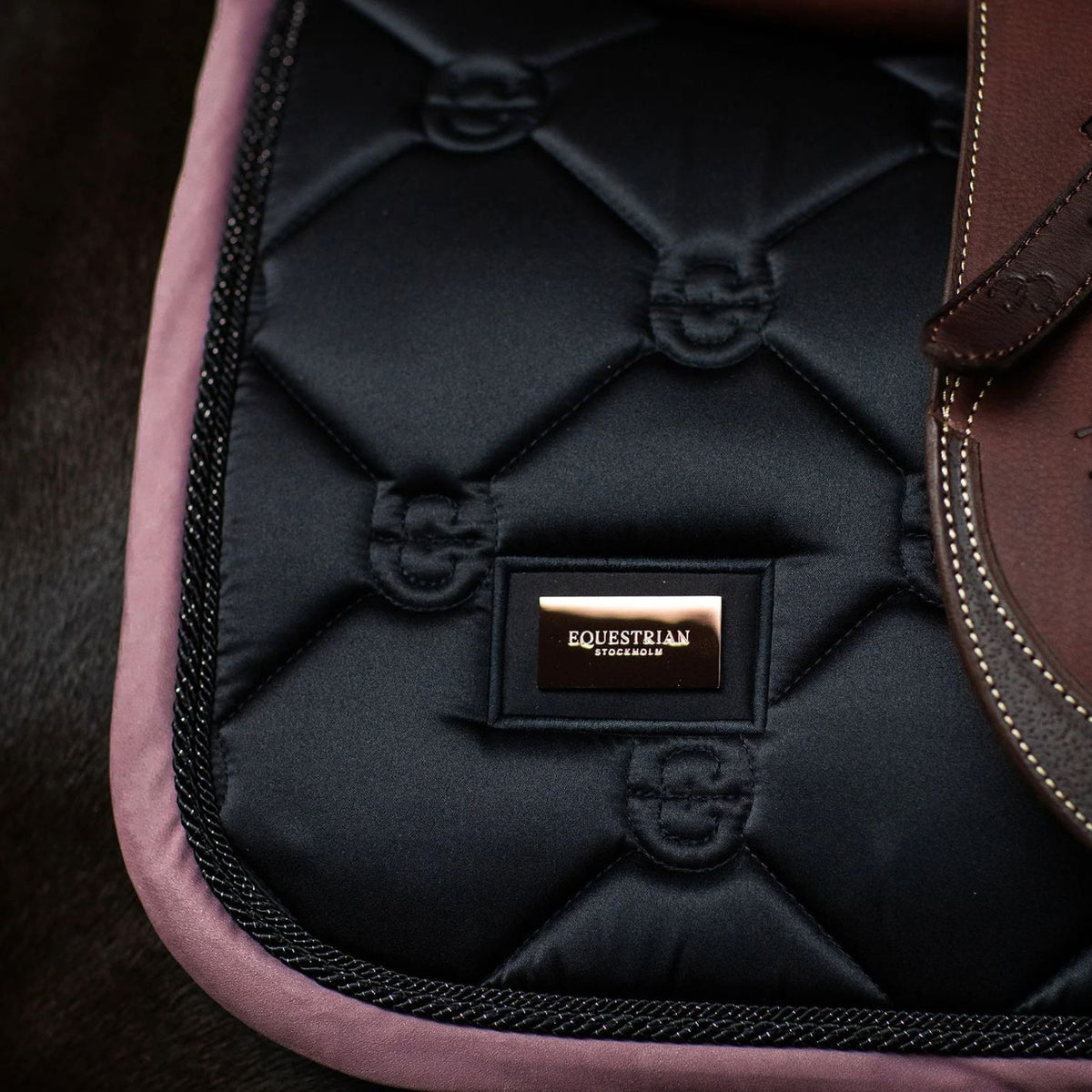 Equestrian Stockholm Jump Pad - Black Blush