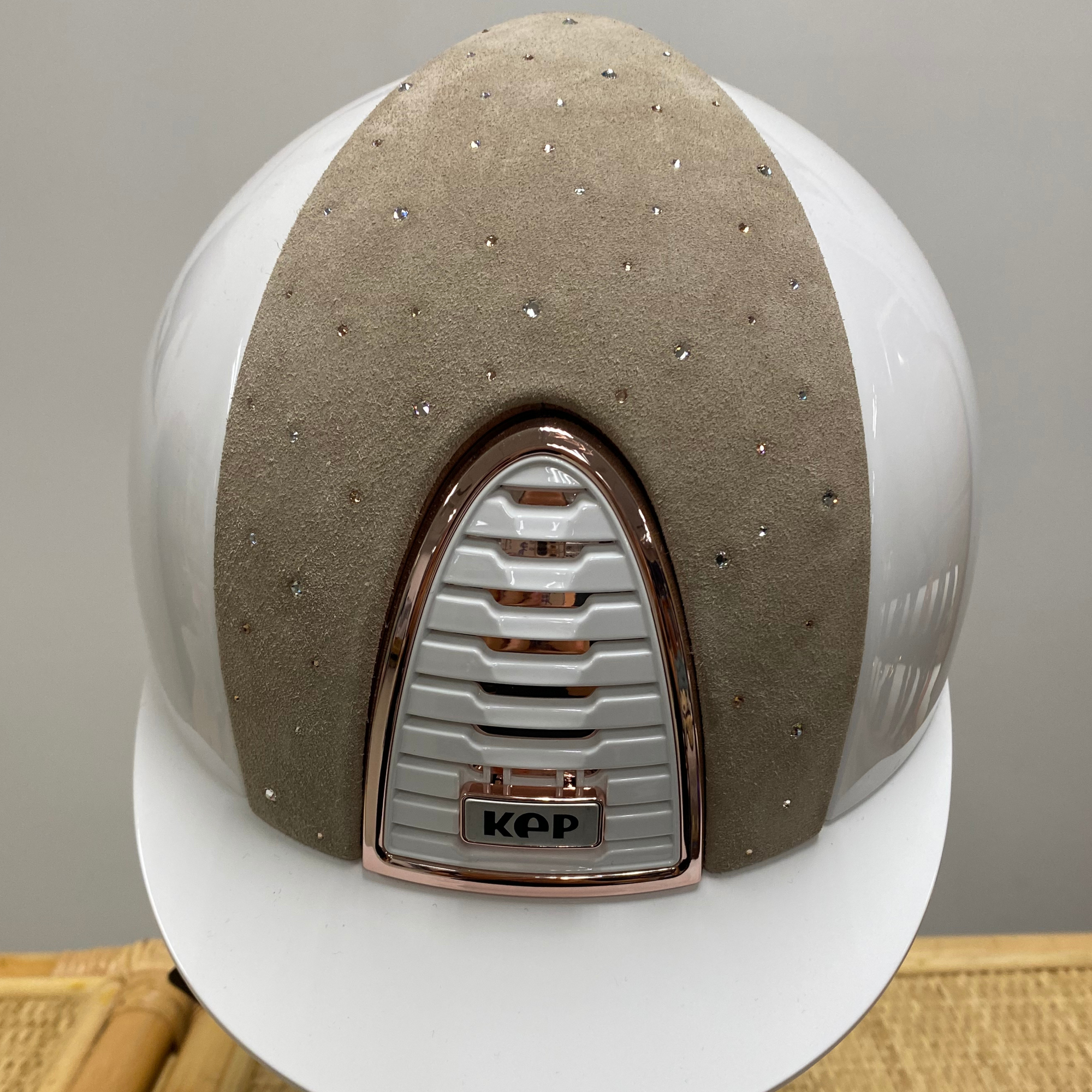 KEP Cromo 2.0 - White Glossy, Chrome Rose Gold Frame, Beige Cream Strap