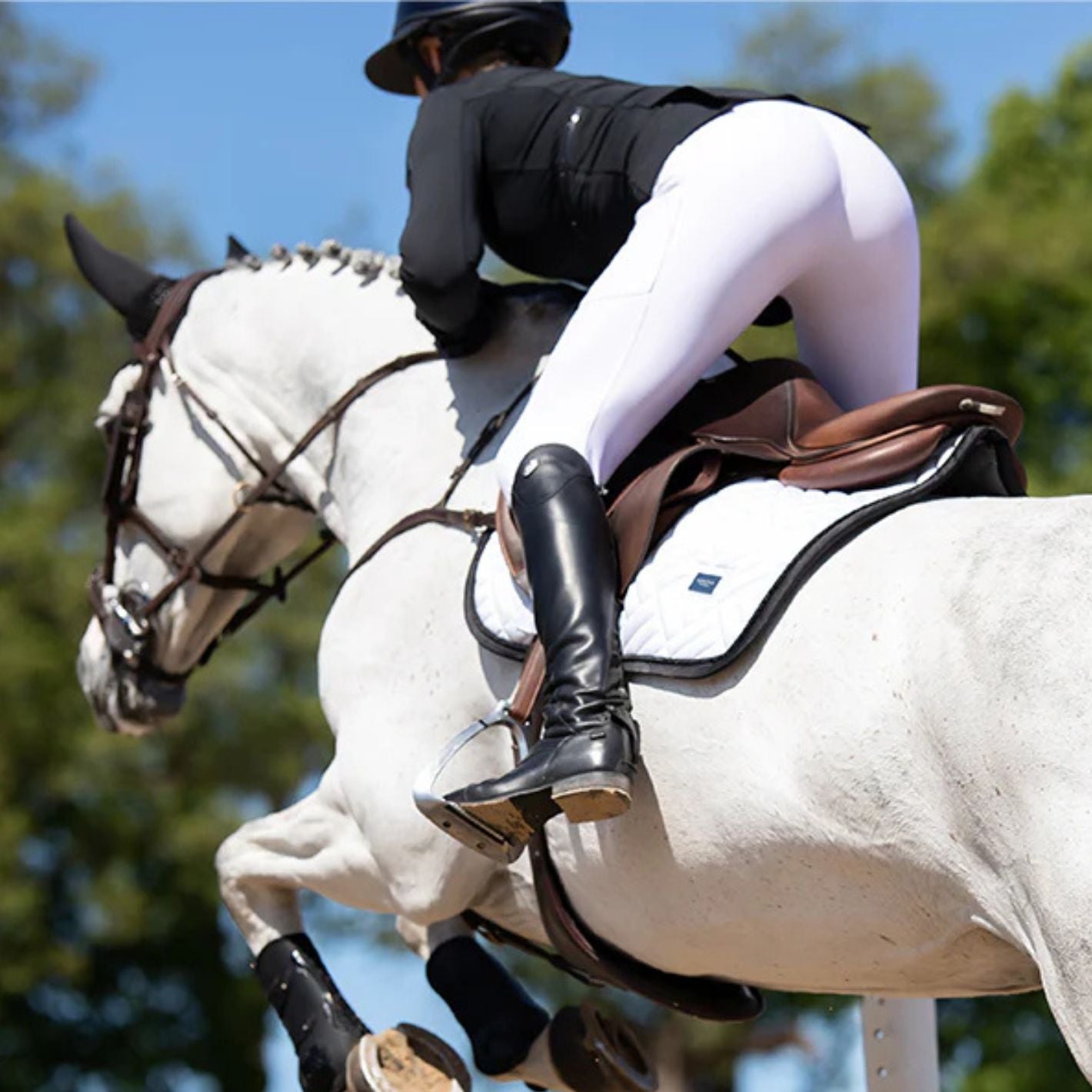 Equestrian Stockholm Jump Pad - Modern White Black Edition