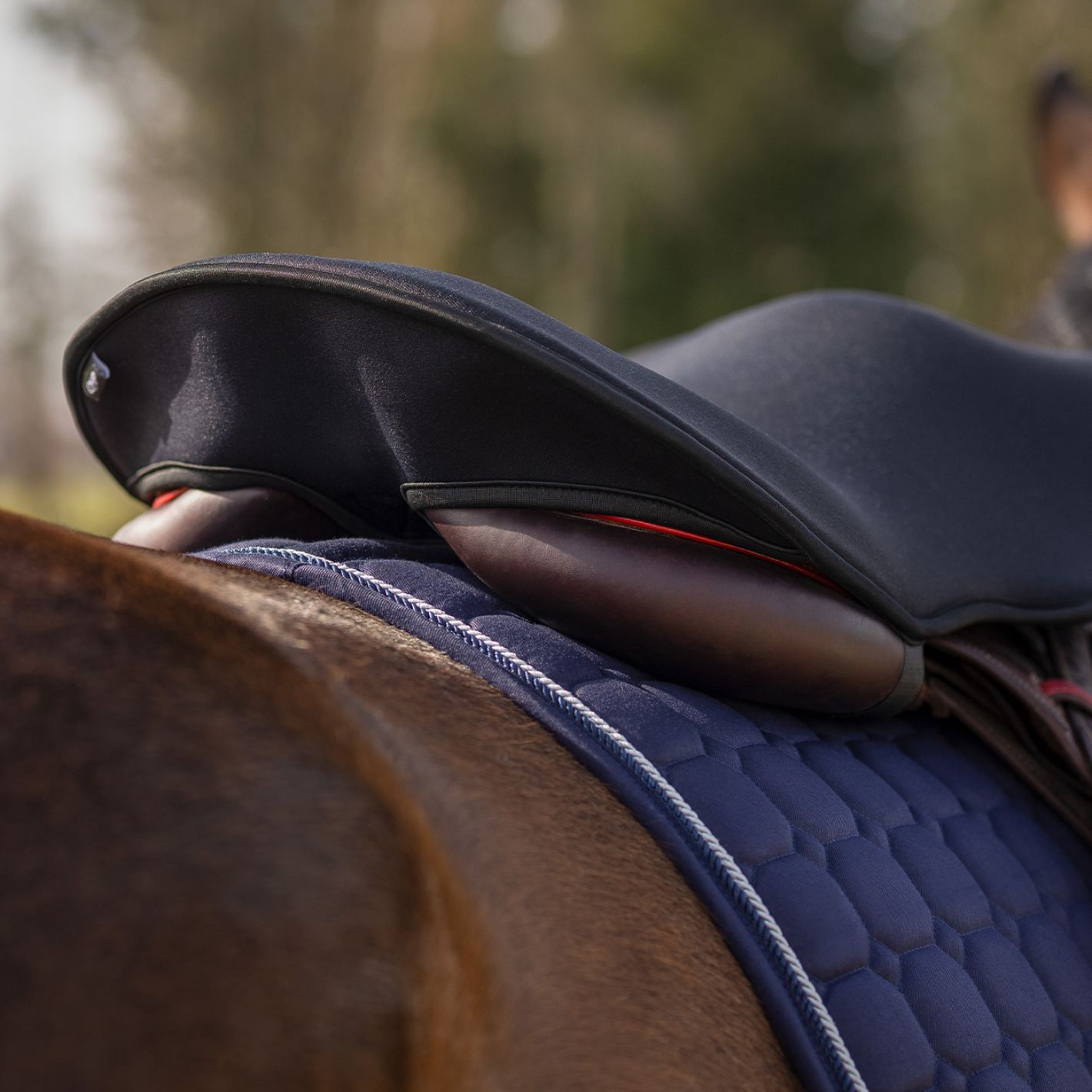 QHP Memory Foam Seat Saver