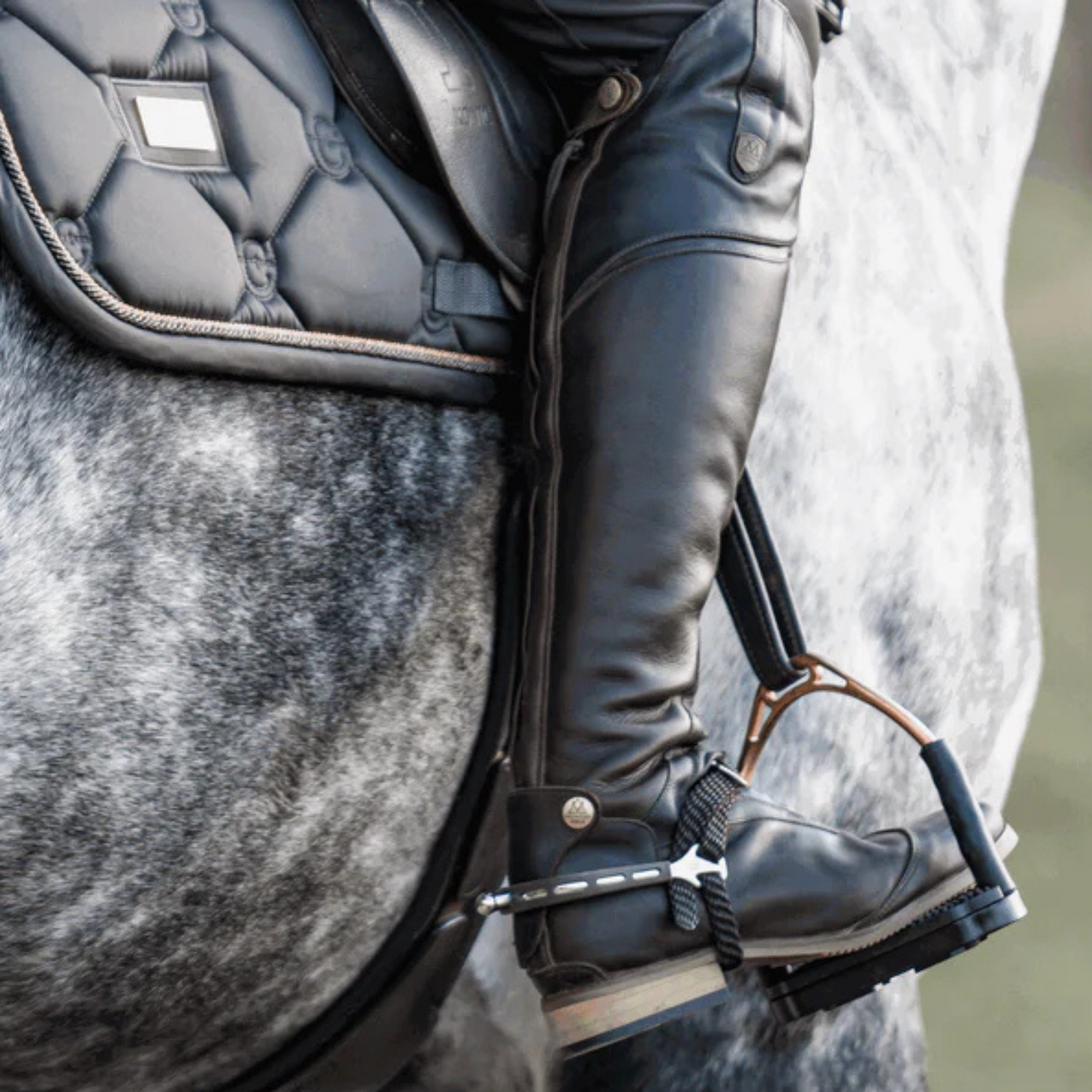 Sprenger Bow Balance Stirrups - Rose Gold