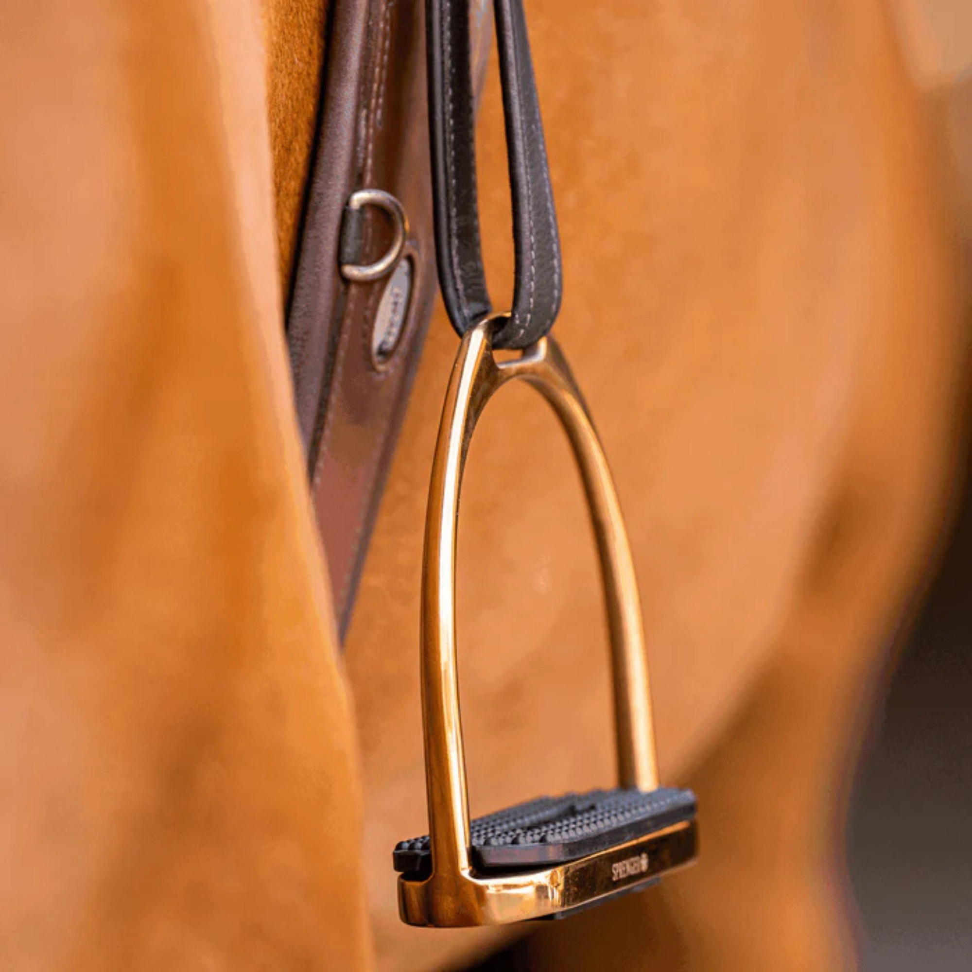 Sprenger Fillis Stirrups - Gold