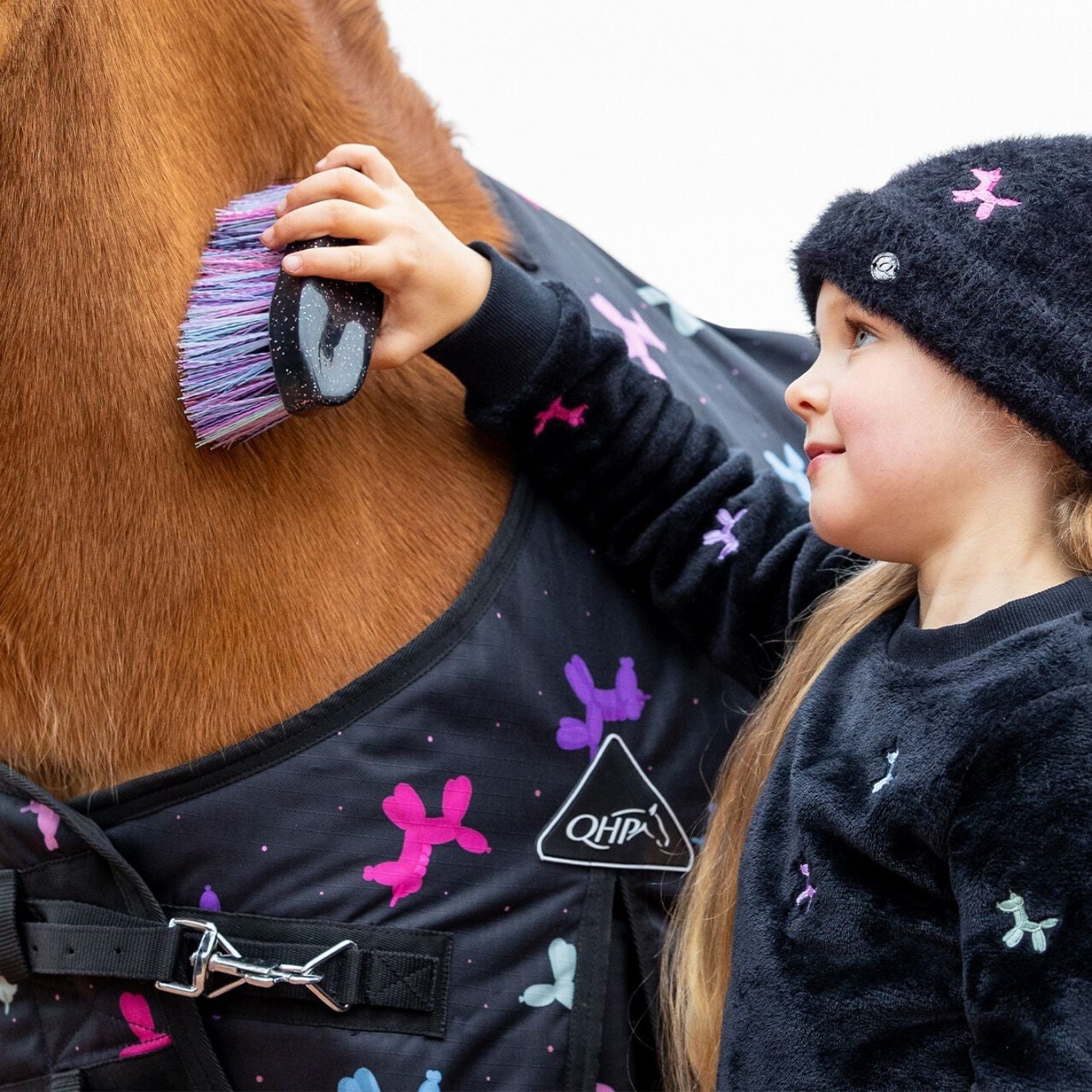 QHP Isalyn Grooming Set - Unicorn Dream