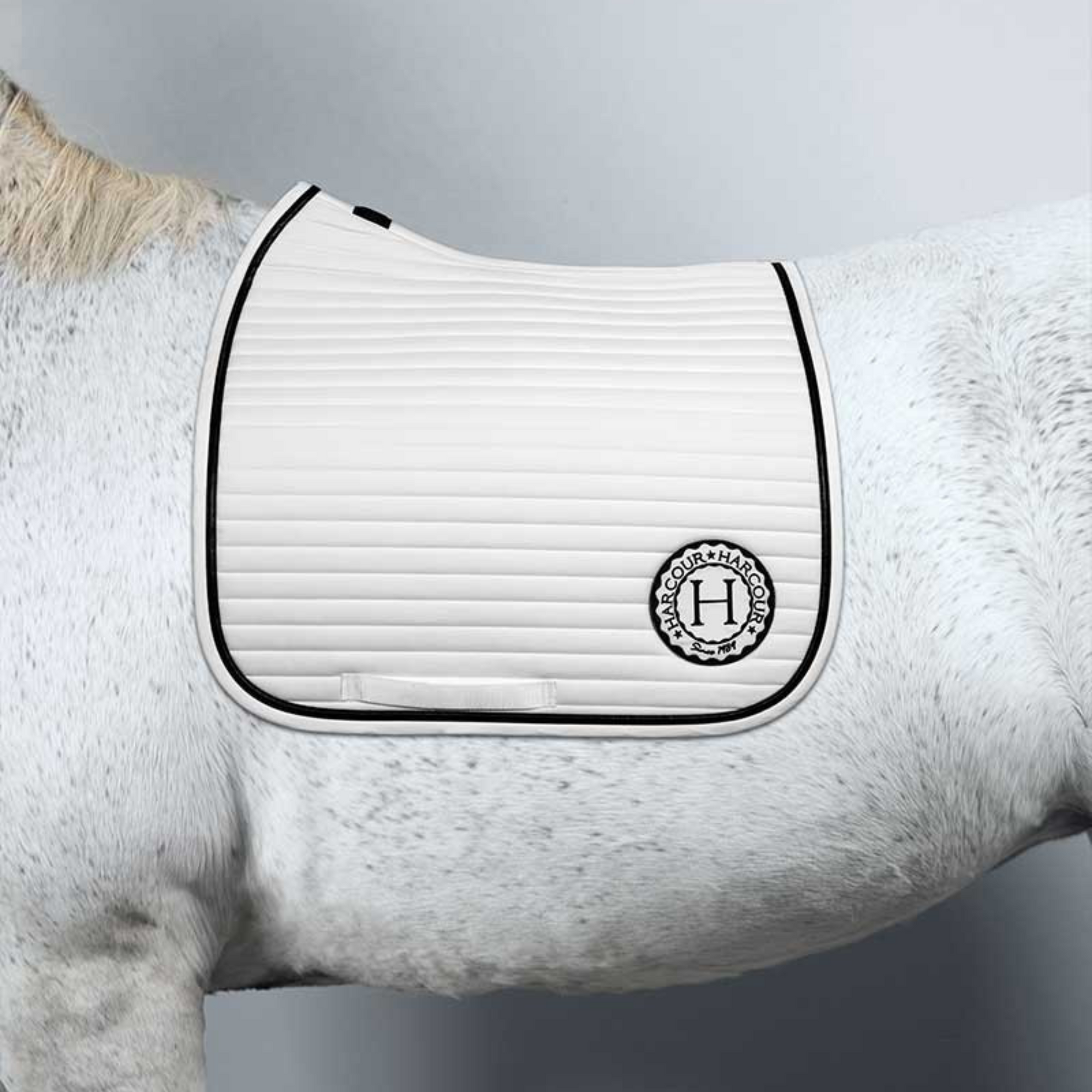 Harcour Karembar Dressage Pad - White