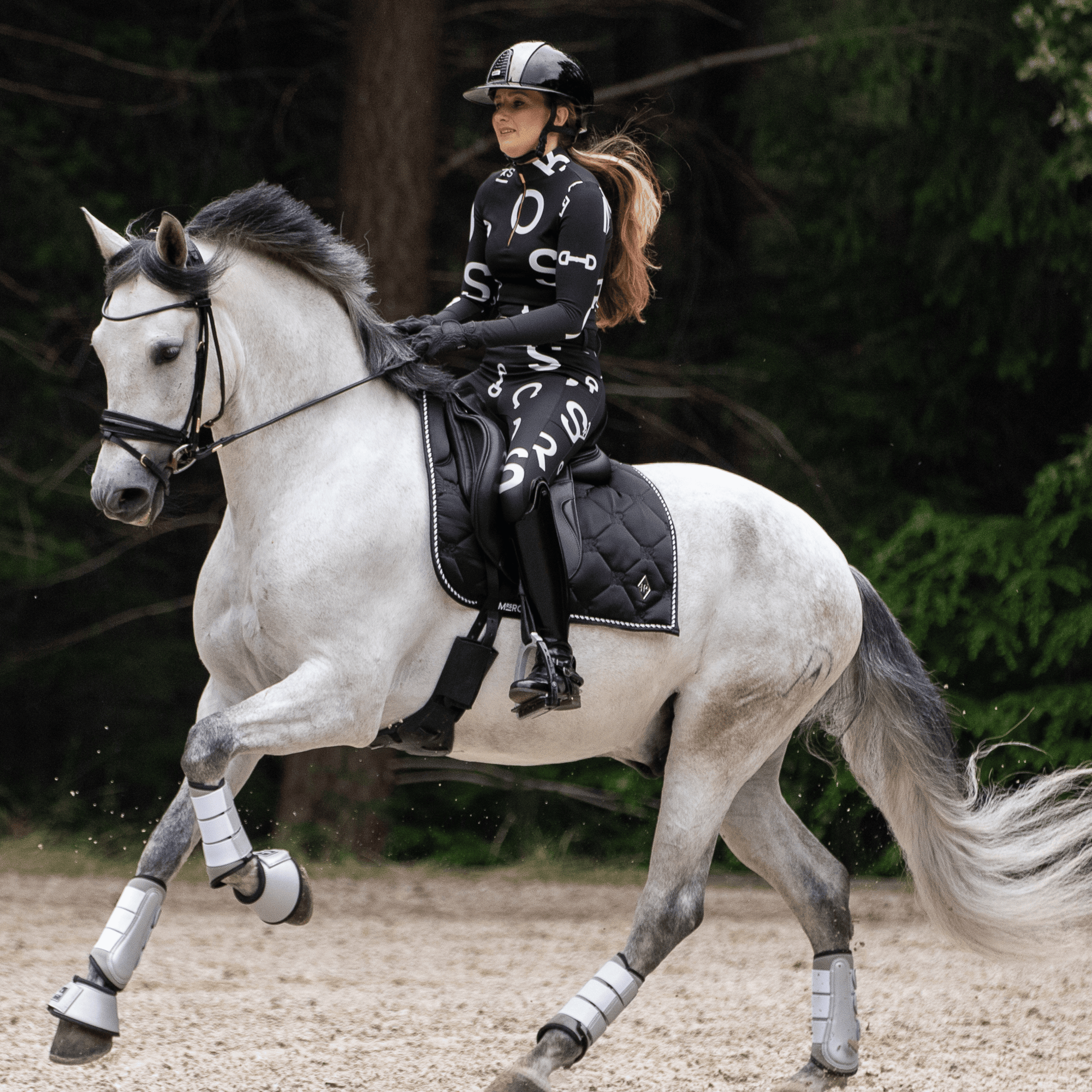 Mrs Ros Long Sleeve Training Top - Jet Set Logo