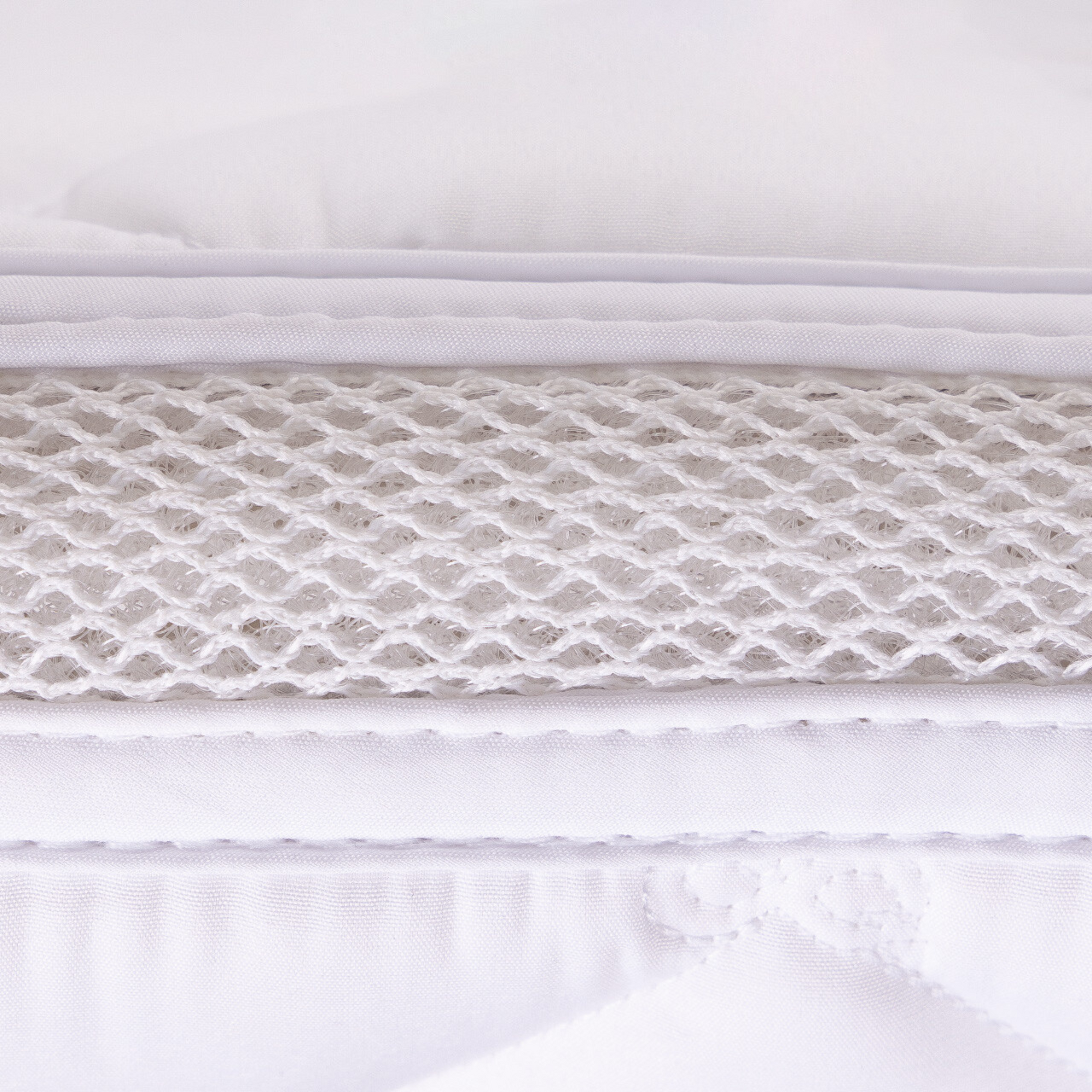 PresTeq Dressage Pad - White/Navy