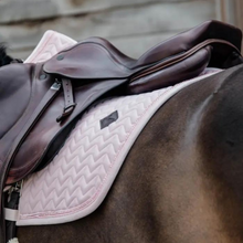 Load image into Gallery viewer, Kentucky Velvet Pearl Jump Saddle Pad - Soft Rose
