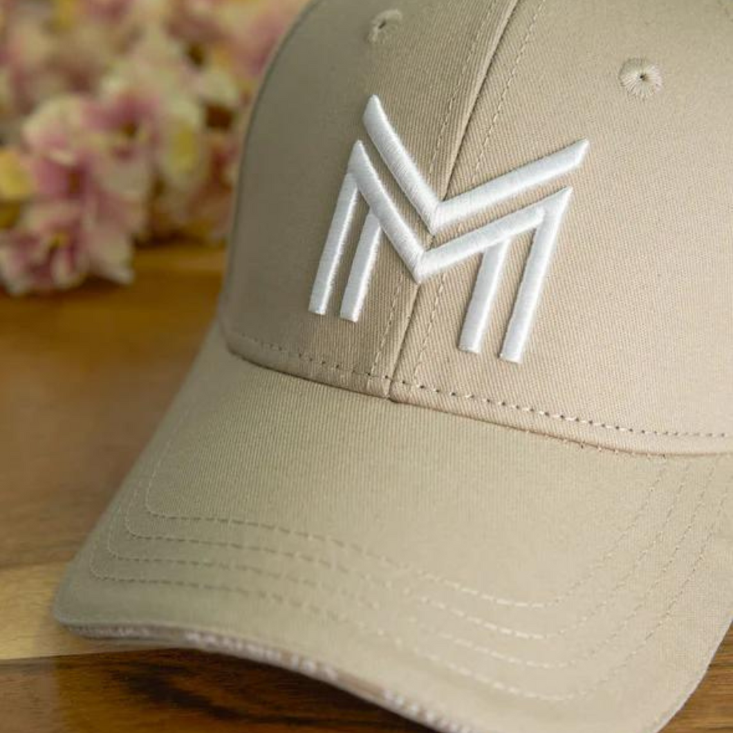 Maximilian Equestrian Cap - Beige/White