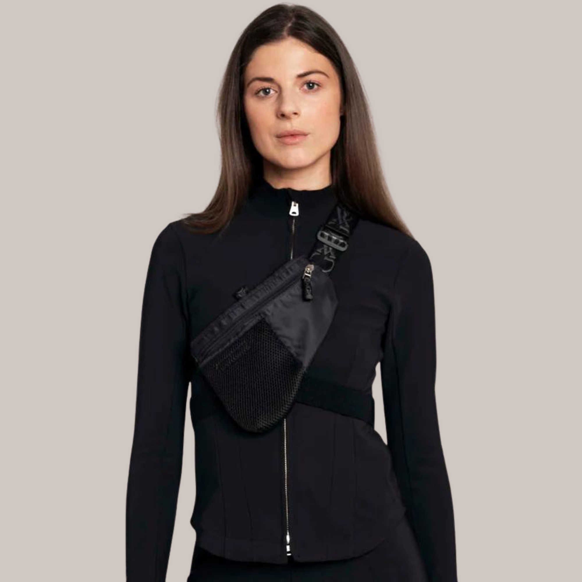 Yagya Carry On Belt Bag Black