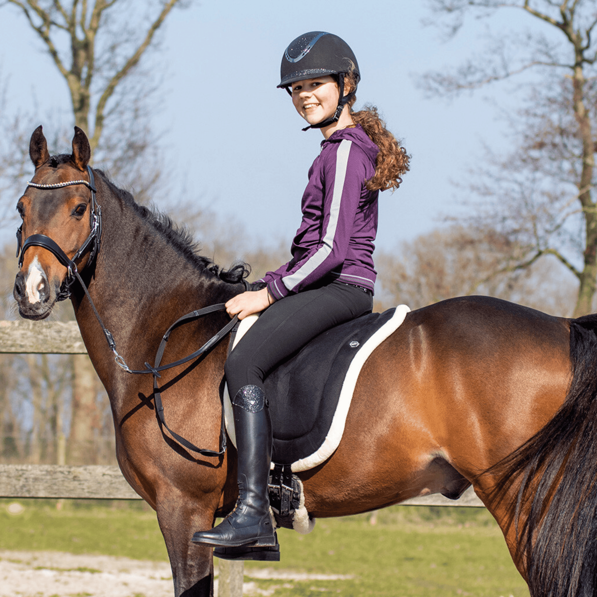 QHP Bareback Pad - Burgundy